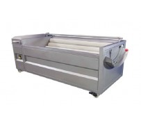 Vegetable washing machines help save much time  Vegetable washing machines help save much time