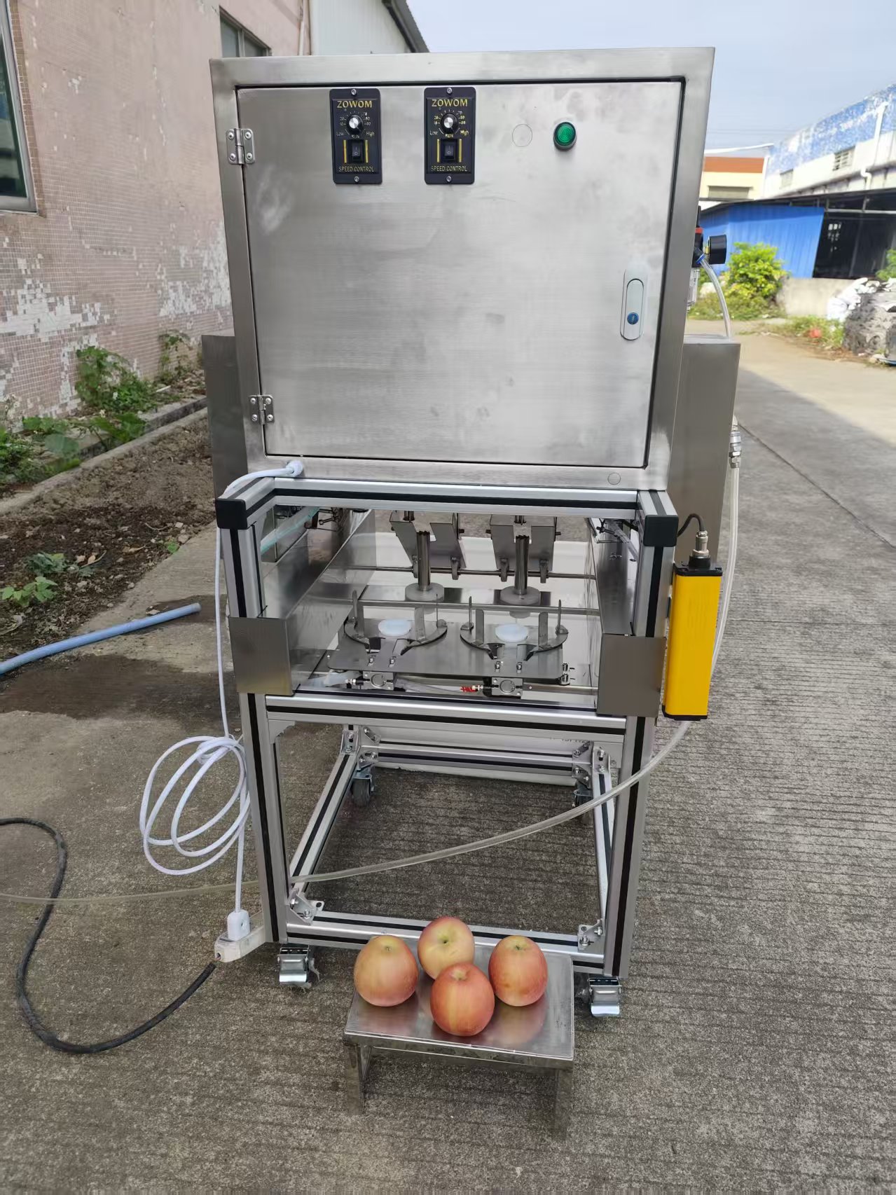 pear peeling slicing machine